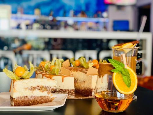 Отель Aerocafe Партизанске Экстерьер фото