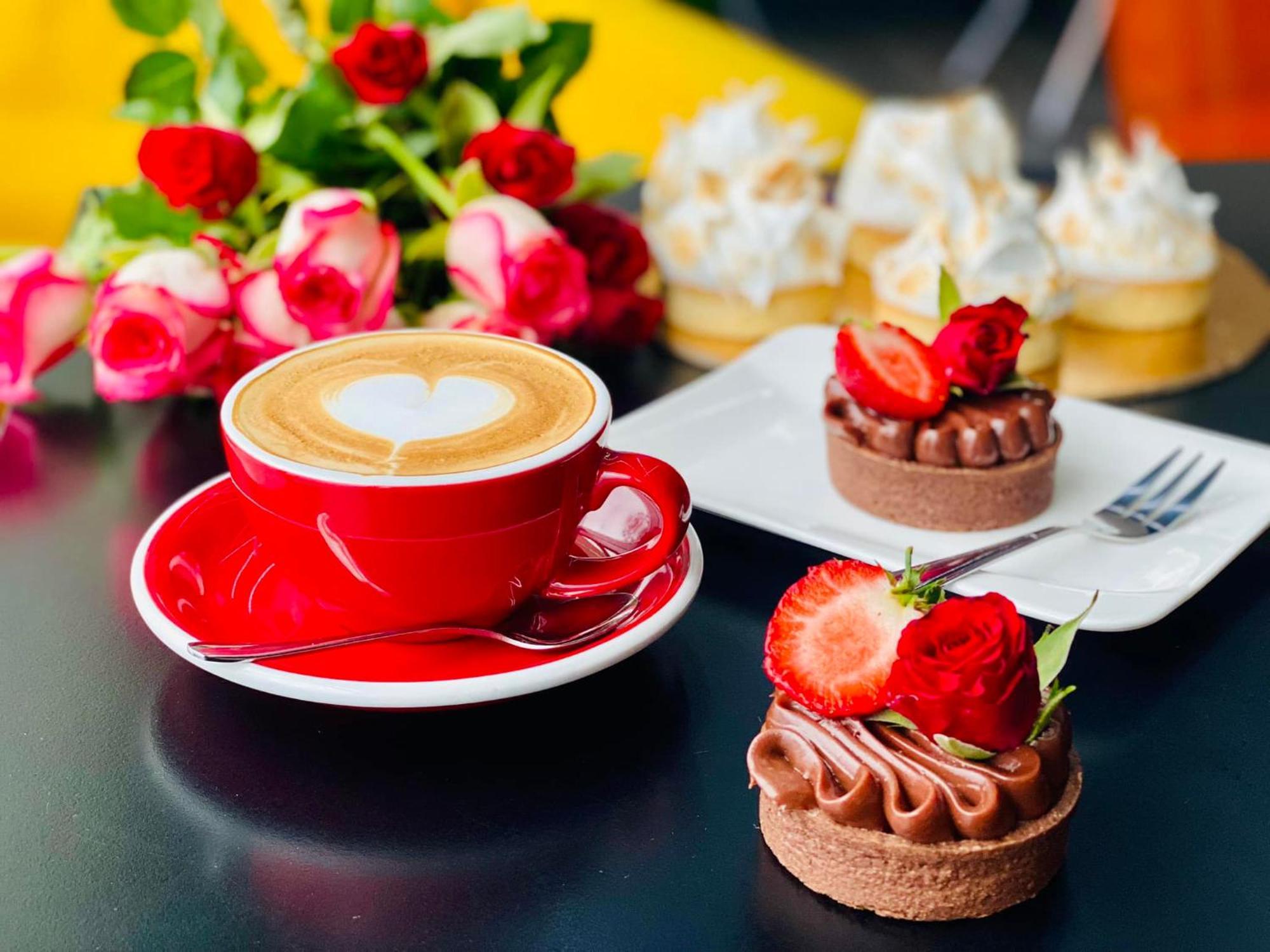 Отель Aerocafe Партизанске Экстерьер фото